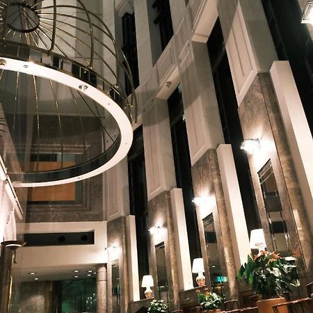 Kurashiki Royal Art Hotel Buitenkant foto