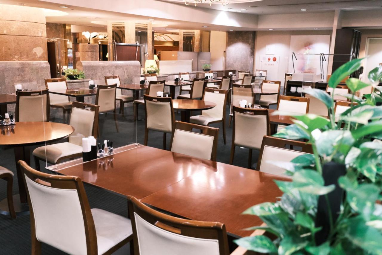 Kurashiki Royal Art Hotel Buitenkant foto