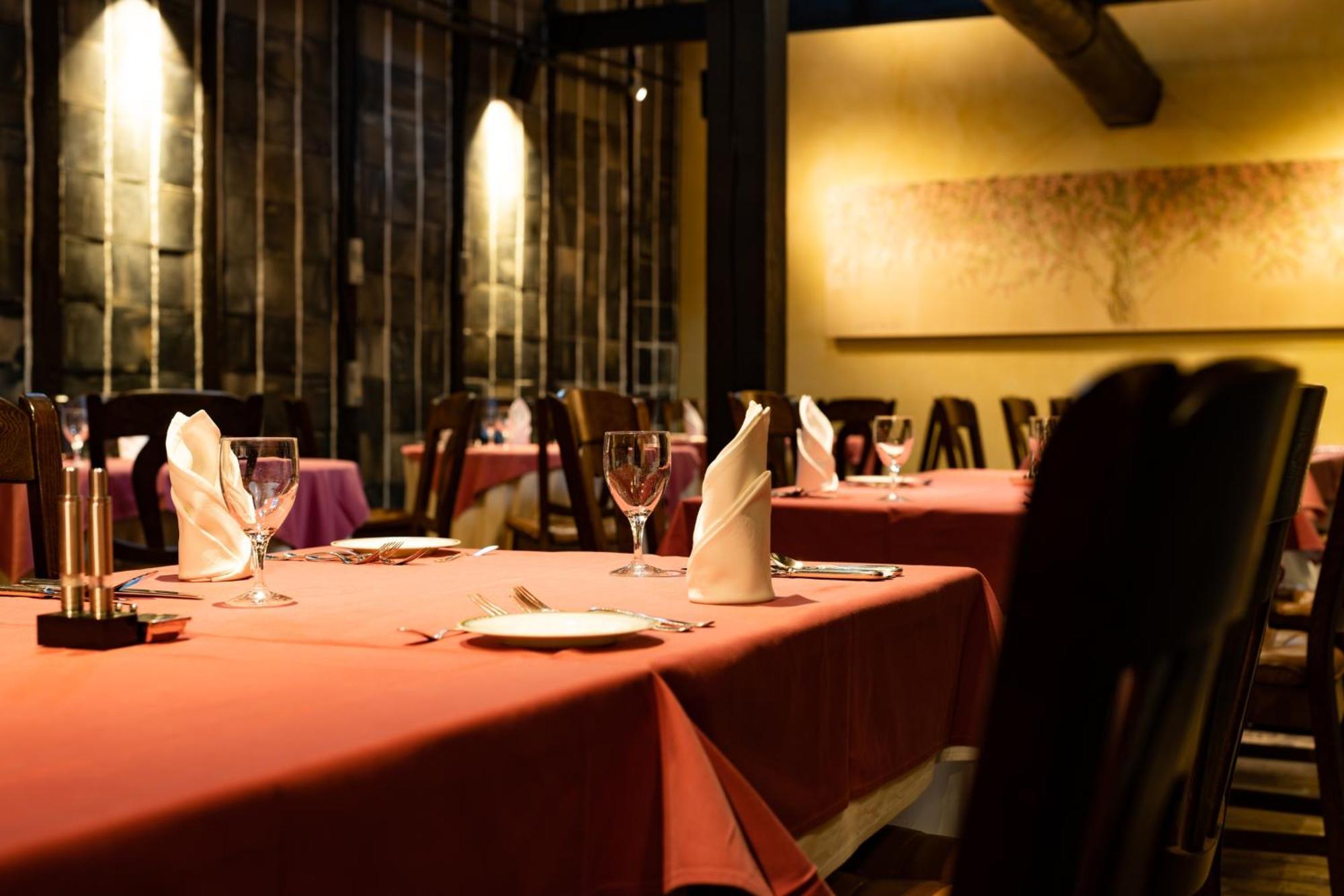 Kurashiki Royal Art Hotel Buitenkant foto